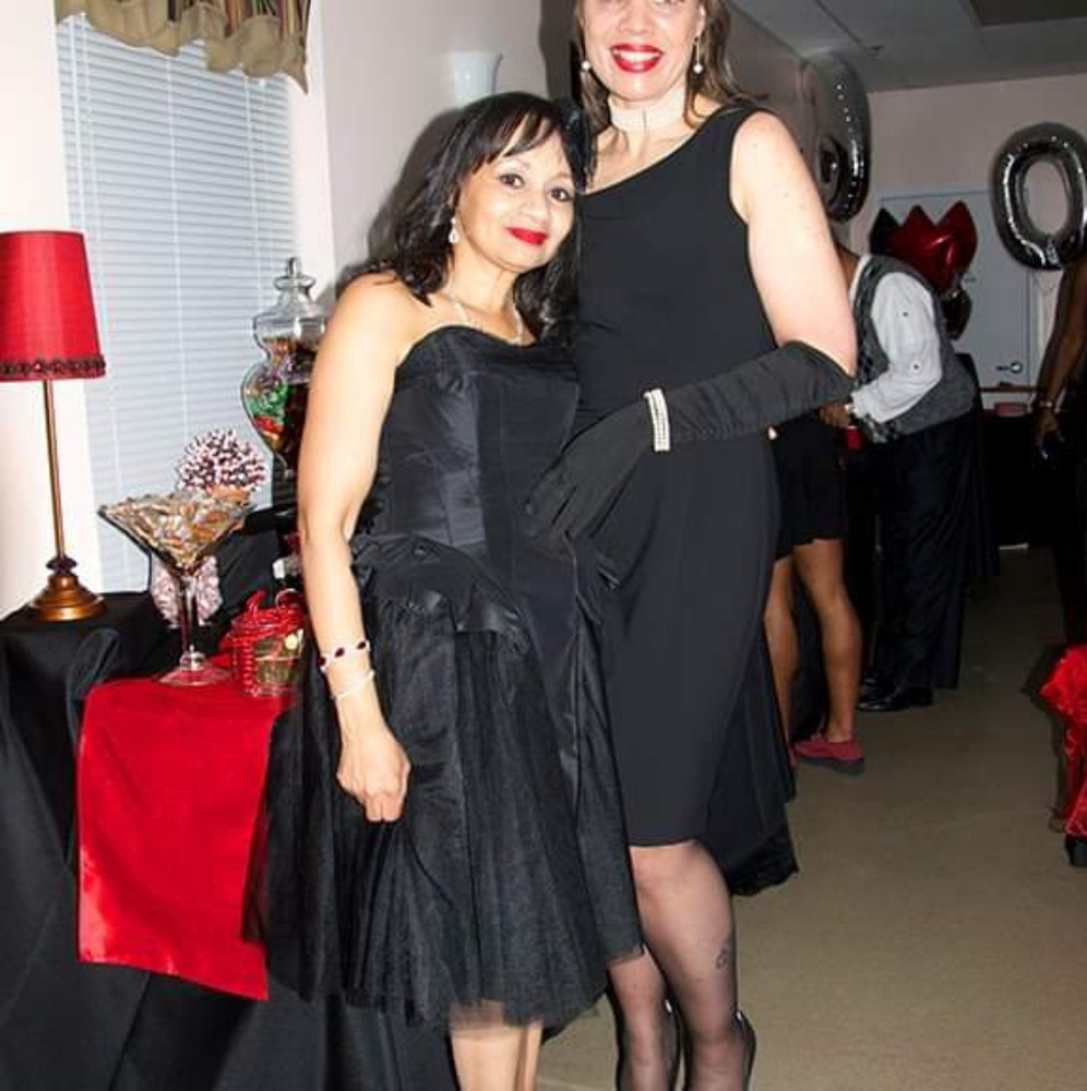 Dress - Picture 4 of 6